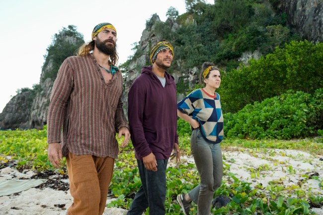 “Reverse the Curse” – Back from tribal, tensions rise following the exit of a particularly historic player. The final five immunity challenge ends in a showdown and features one of the closest finishes the show has ever seen. Jeff reveals the outcomes of the remaining in-game fan votes and how they impact the final stage of the competition. Then, one castaway will be crowned Sole Survivor and awarded the $2 million prize, during the three-hour live season finale, on SURVIVOR 50, Wednesday, May 20 (8:00-11:00 PM, ET/PT) on the CBS Television Network, and streaming on Paramount+ (live and on-demand for Paramount+ Premium plan subscribers, or on-demand for Paramount+ Essential subscribers the day after the episode airs)*. Jeff Probst serves as host and executive producer. Pictured L to R: Jonathan Young, Joe Hunter, Aubry Bracco Photo: Robert Voets/CBS ©2025 CBS Broadcasting, Inc. All Rights Reserved.