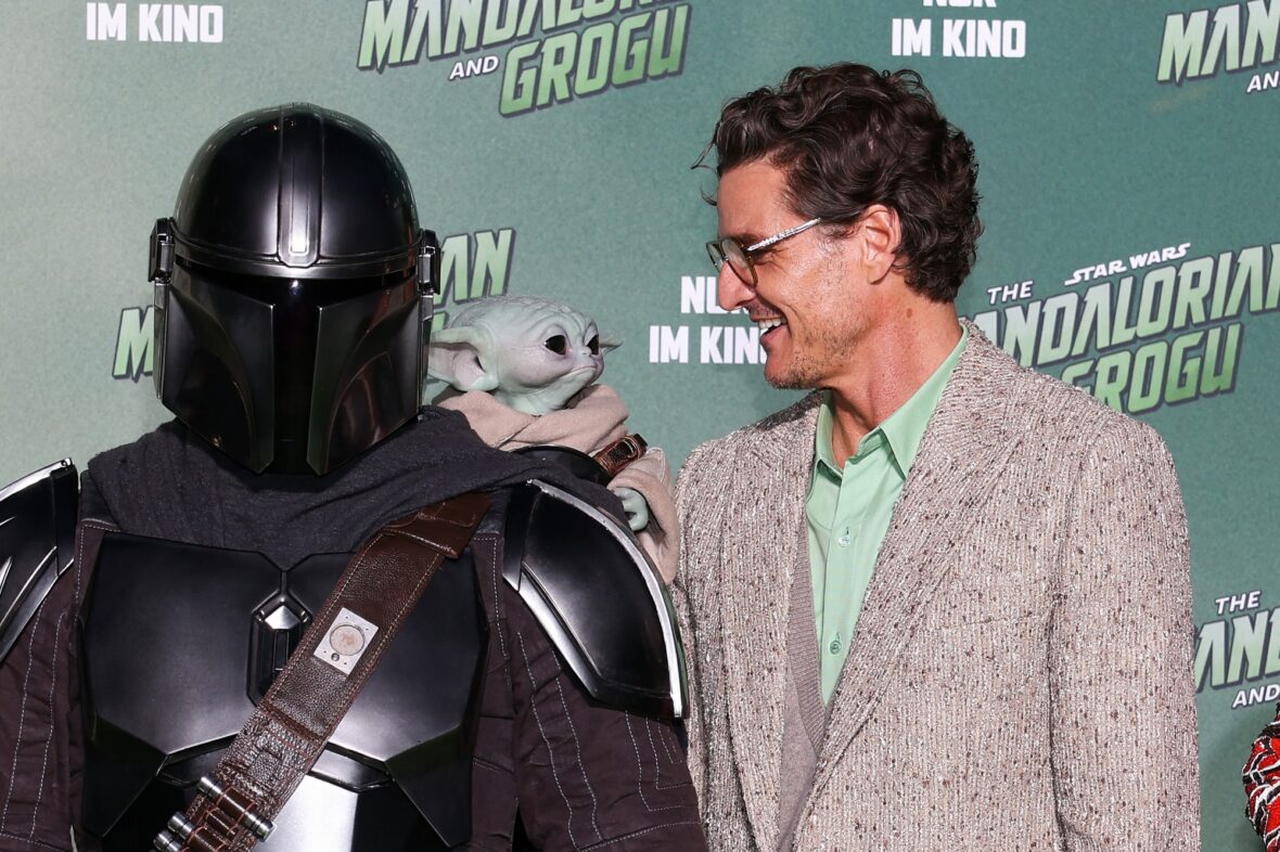 Pedro Pascal and Sigourney Weaver attend Berlin fan celebration for "Star Wars: The Mandalorian and Grogu"