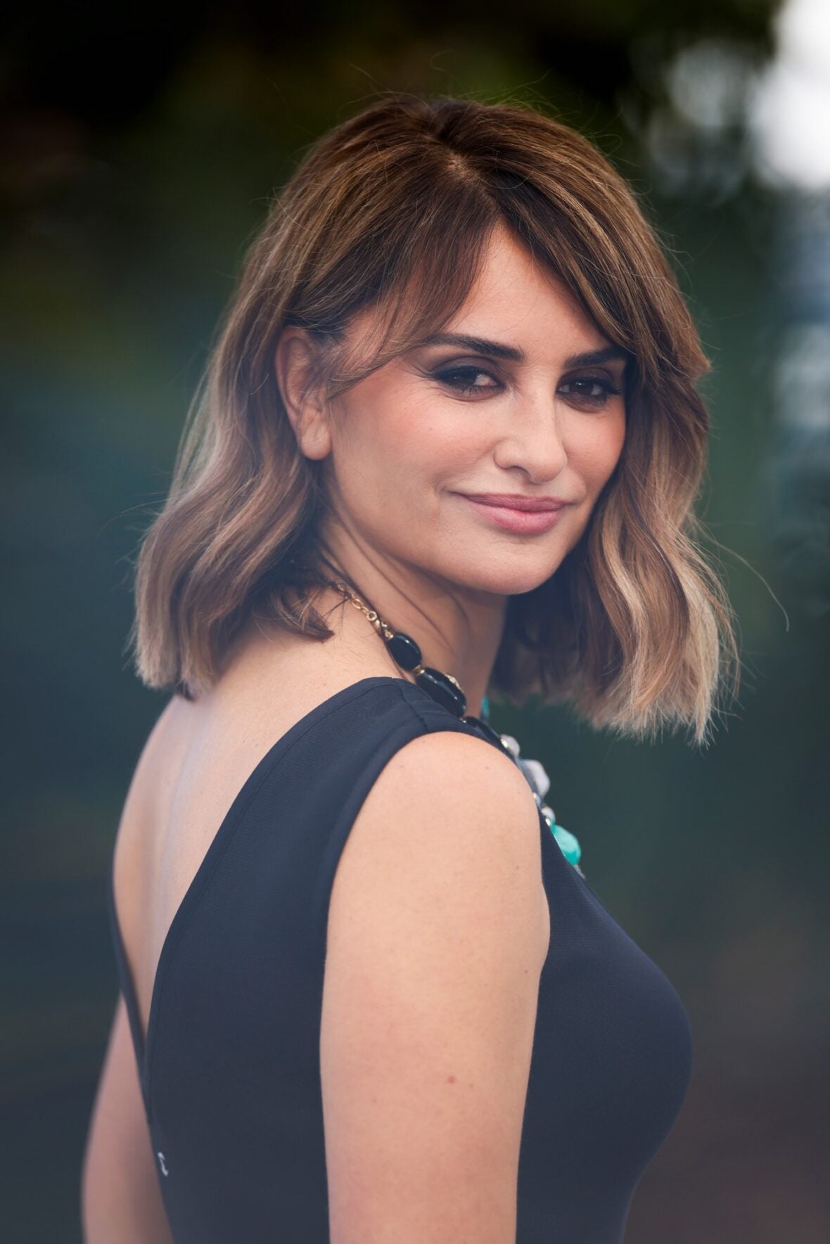 Penélope Cruz in black dress at photocall