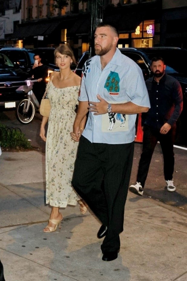 Taylor Swift and Travis Kelce grab dinner in New York City
