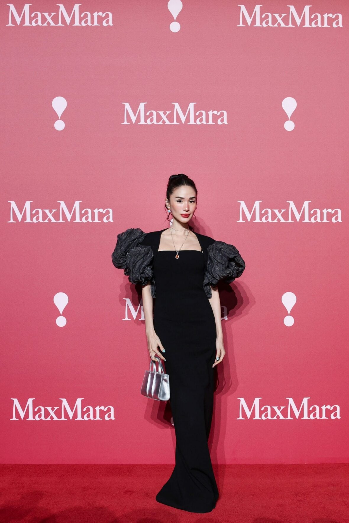 Heart Evangelista poses at the Max Mara fashion show in Shanghai