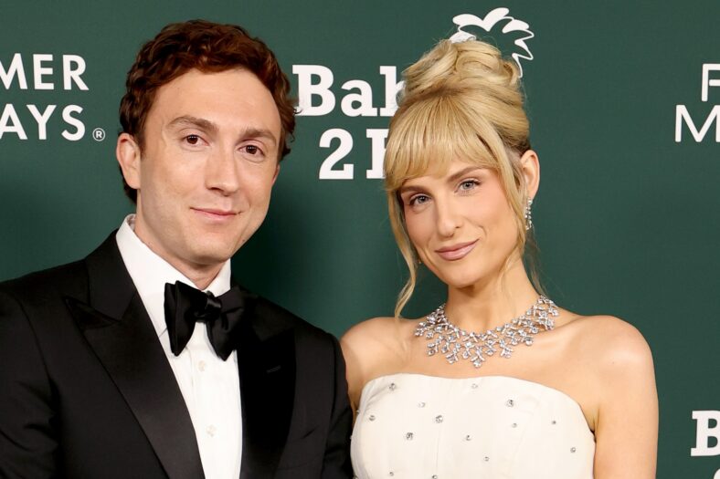 Daryl Sabara mourns death of estranged dad