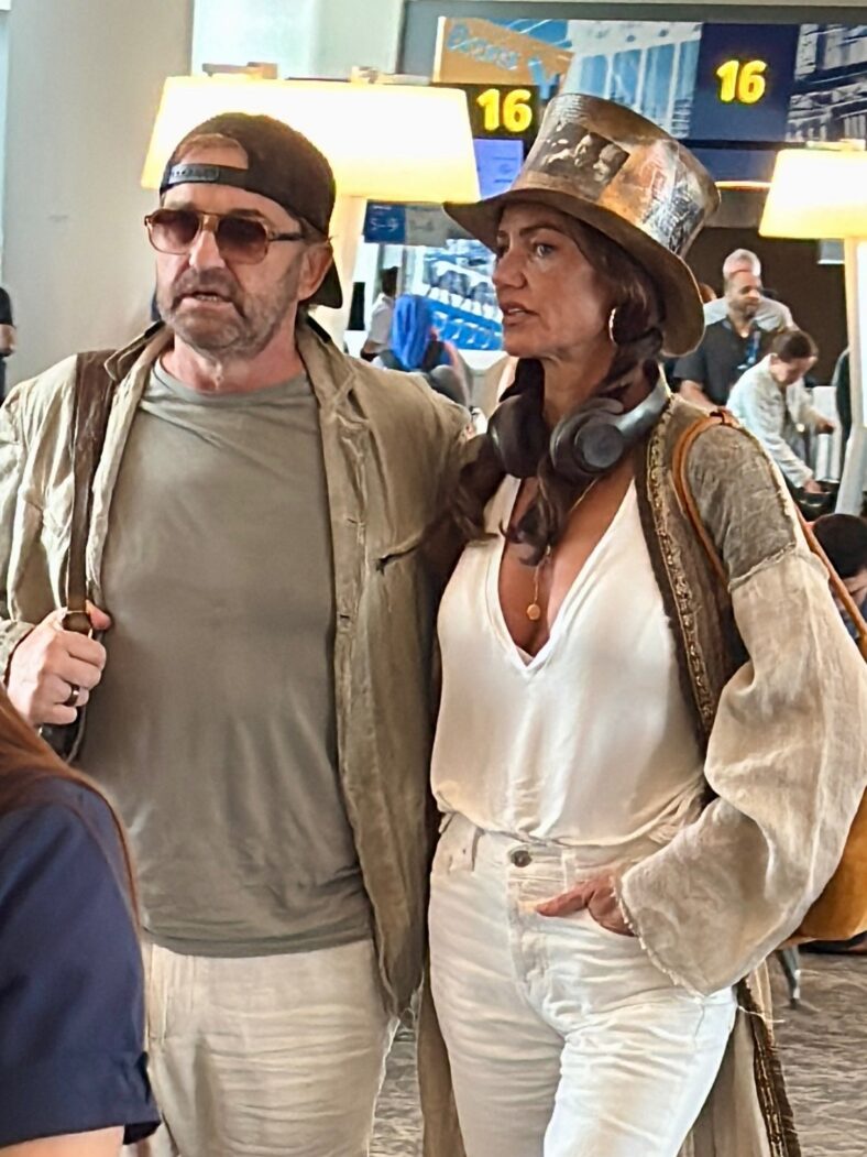 Gerard Butler and Morgan Brown at La Guardia airport