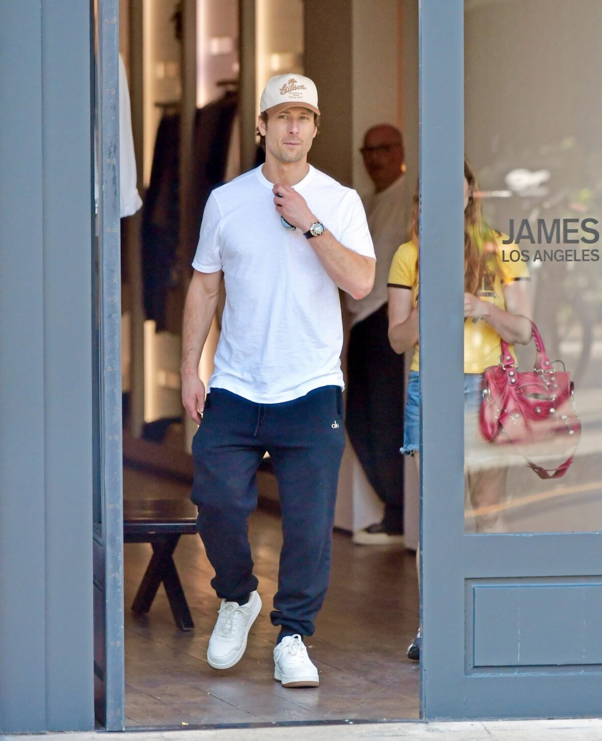 Glen Powell enjoys day out in Notting Hill