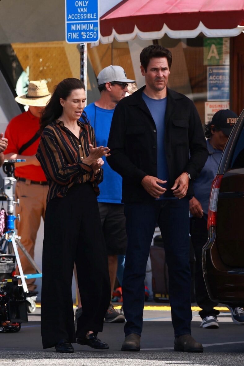 Manuel Garcia-Rulfo filming The Lincoln Lawyer outside LA Diner