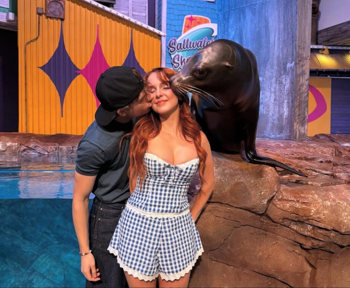 Mckenna Grace and Mason Thames visit an aquarium