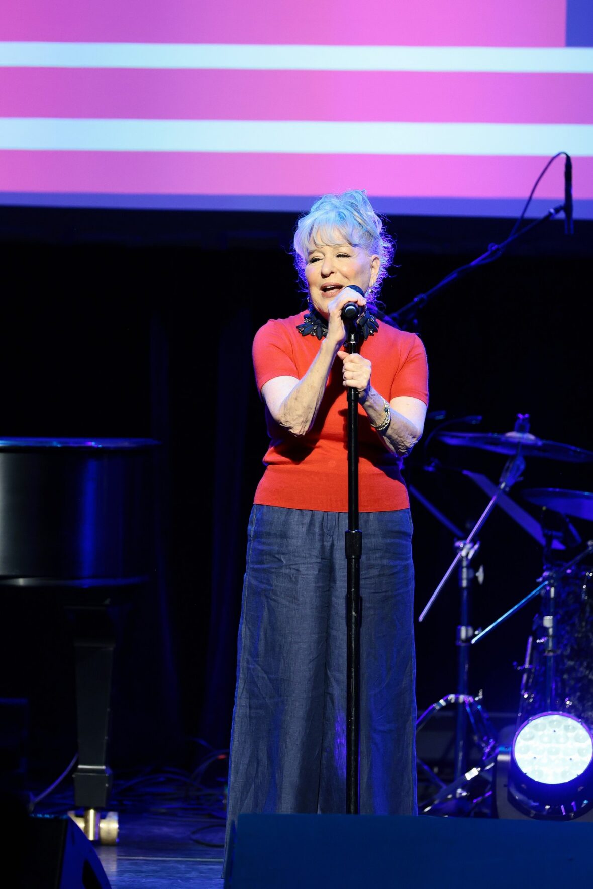 Bette Midler performs onstage during the Rise Up, Sing Out: A Concert for the First Amendment