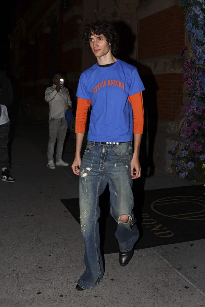 Sombr Knicks Shirts
