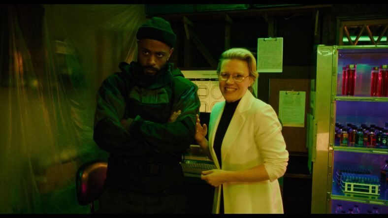 LaKeith Stanfield and Kate McKinnon in The Wrong Girls