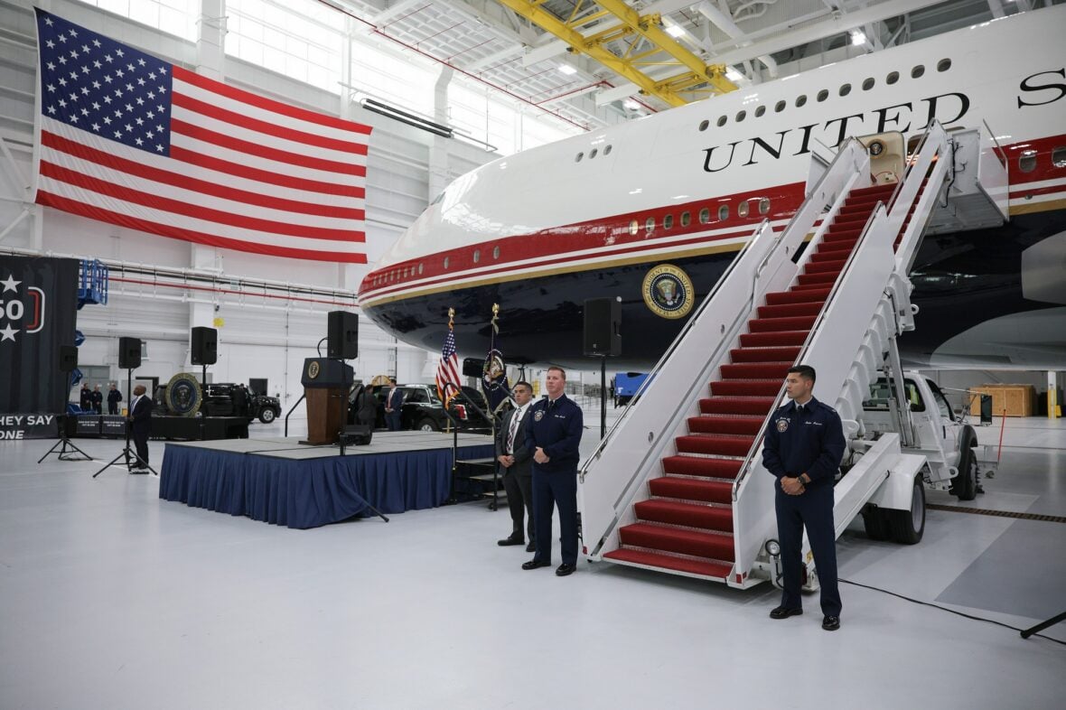 Donald Trump unveils the new Air Force One