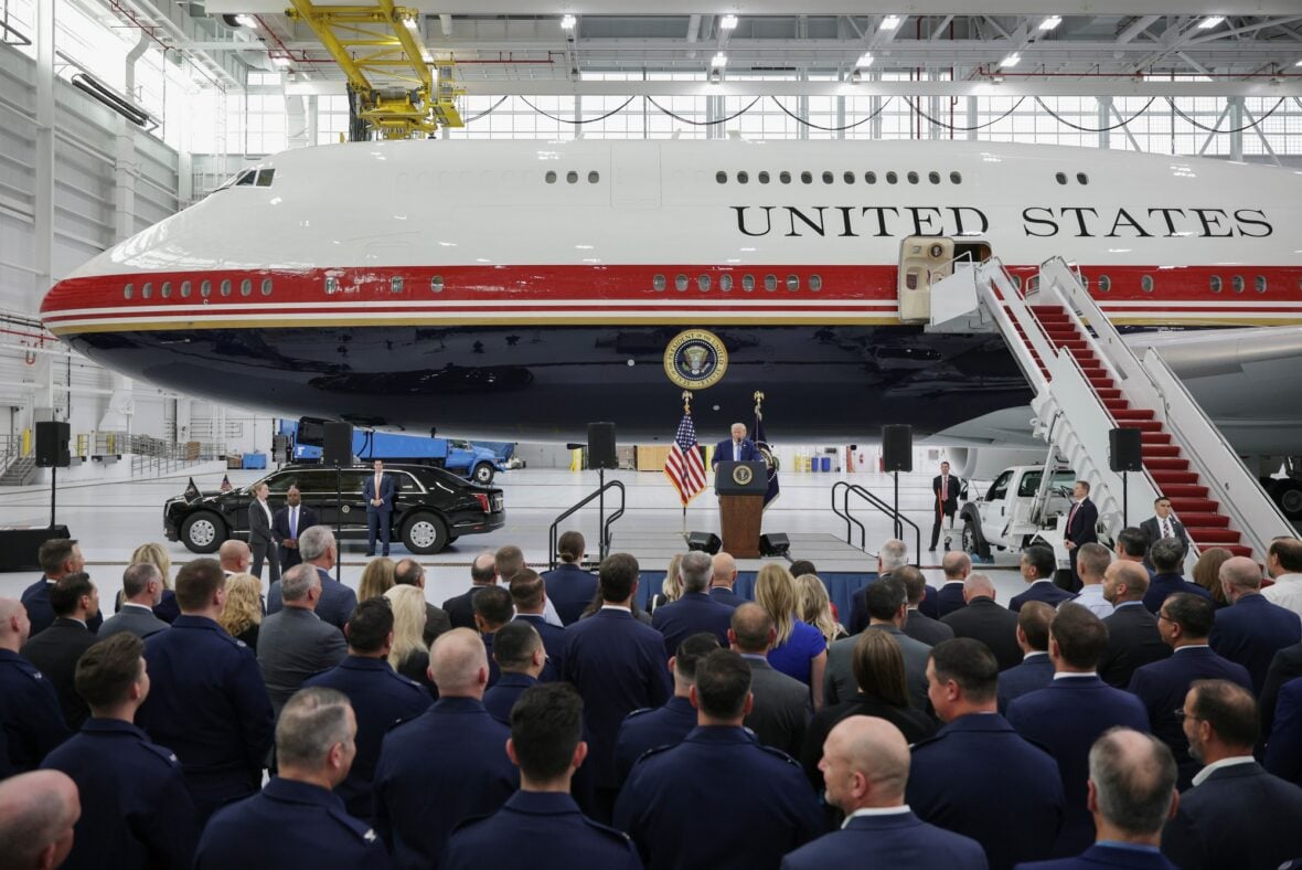 Donald Trump unveils the new Air Force One
