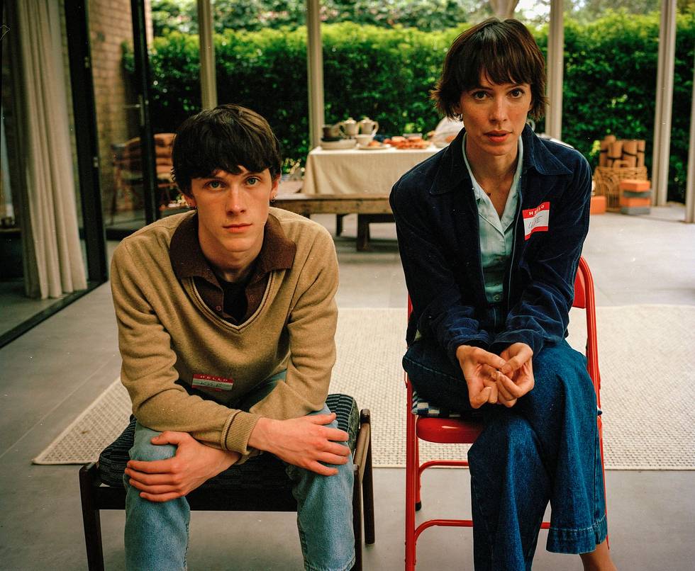 The Listeners,2,Kyle (OLLIE WEST);Claire (REBECCA HALL),Element Pictures,Will Robson-Scott