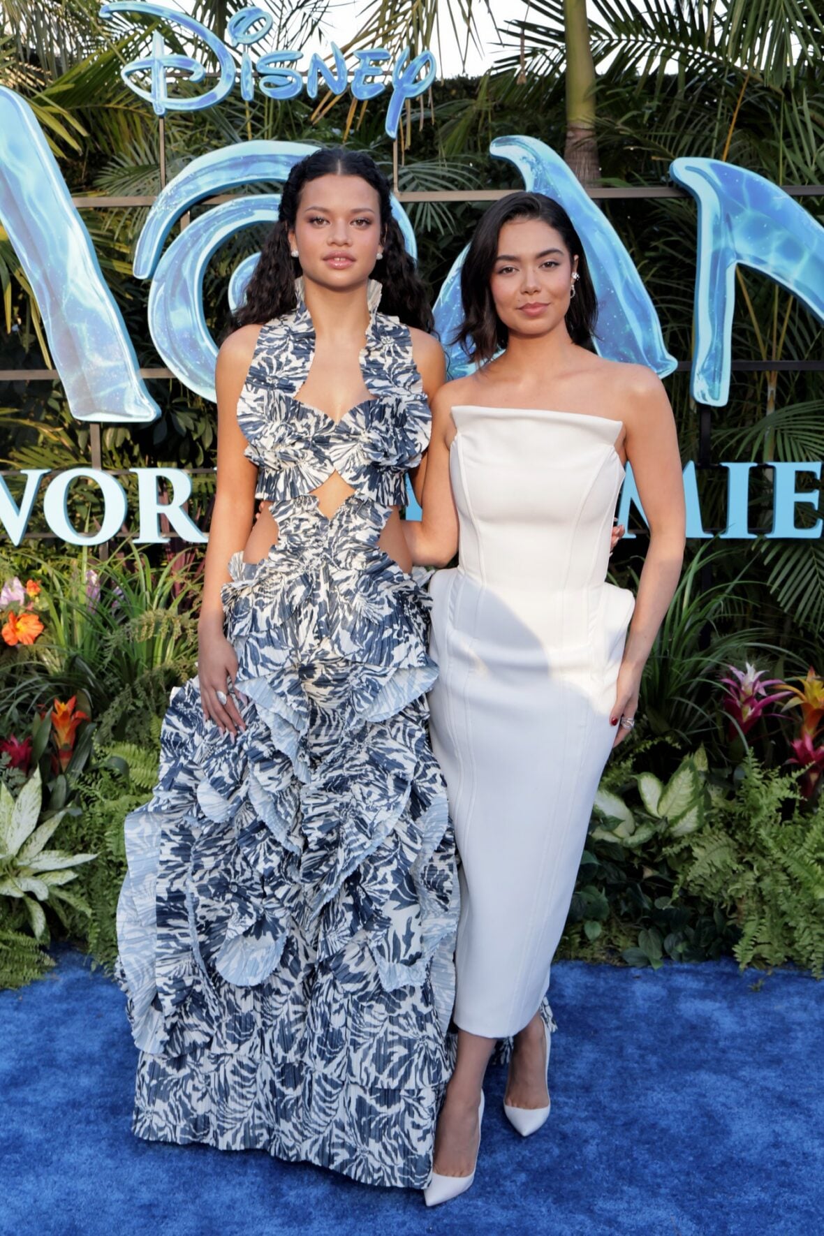 Catherine Laga'aia and Auli'i Cravalho at the live-action Moana premiere in Los Angeles