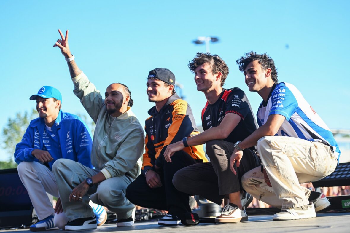 George Russell, Lewis Hamilton, Lando Norris, Ollie Bearman and Arvid Lindblad on stage at Silverstone fan zone