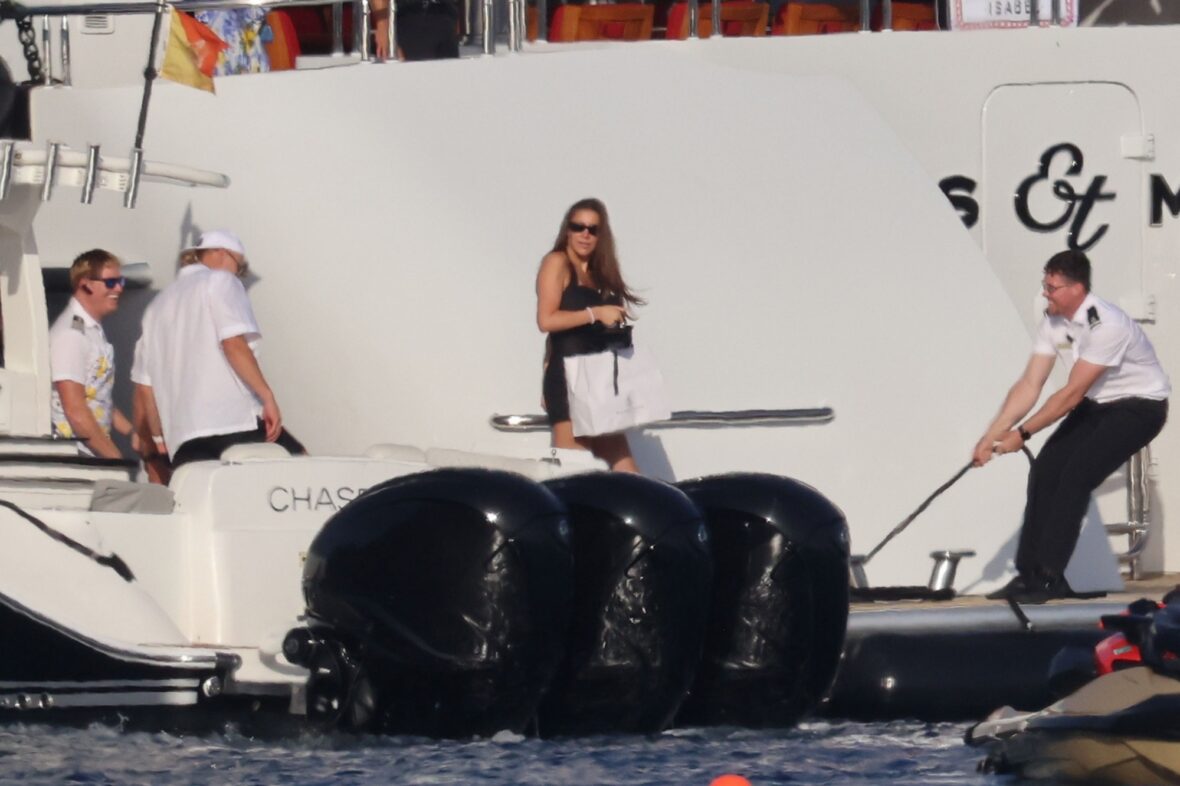 Erling Haaland shirtless on yacht