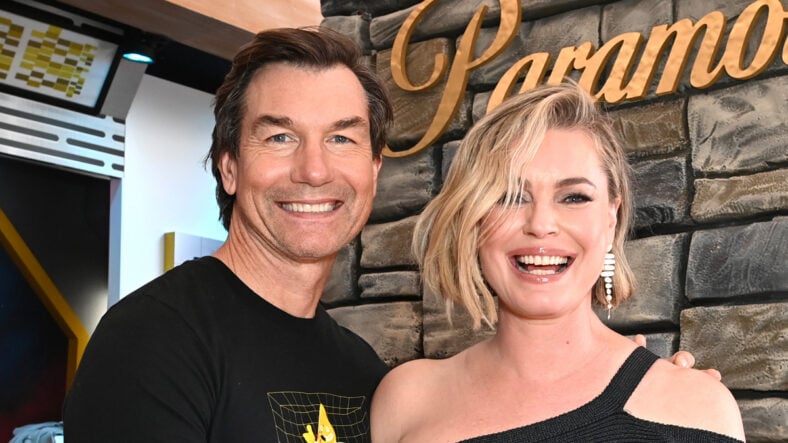 Jerry O'Connell and Rebecca Romijn smile in a photo
