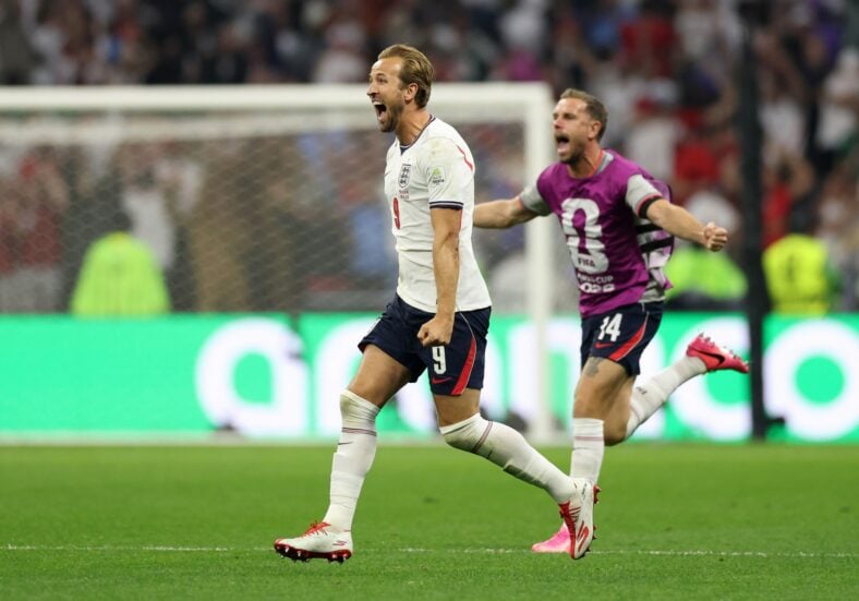 Harry Kane and Jordan Henderson celebrate England's victory against Mexico at the 2026 World Cup