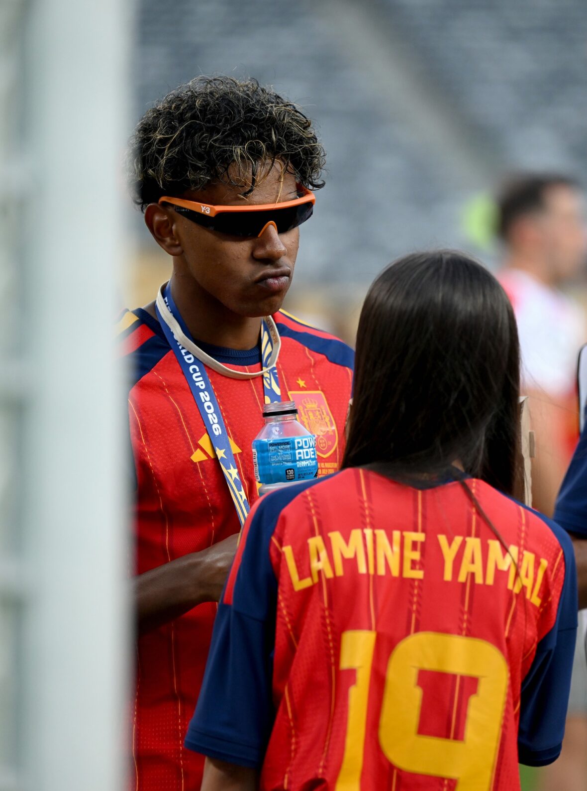 Lamine Yamal and girlfriend Inés García Santos face to face following Spain's World Cup win