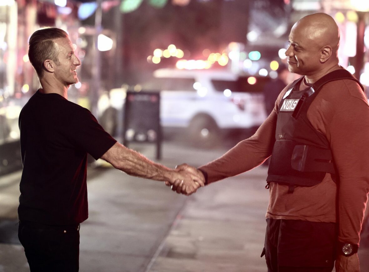 Scott Caan and LL Cool J shake hands in 'NCIS: New York' on set filming photo